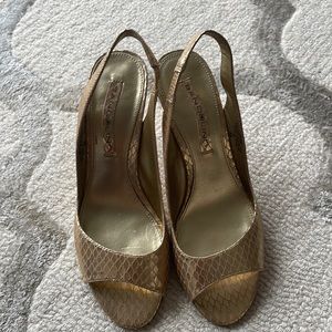 Bandolino-size 6. Gold peep toe shoes